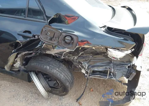 2011 Toyota Corolla S из США, поврежденный, VIN 2T1BU4EE9BC670566